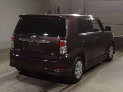 Toyota COROLLA RUMION