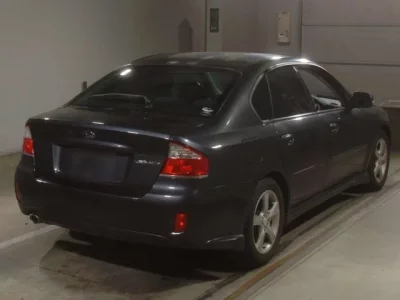 Subaru LEGACY B4