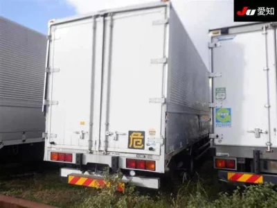 Mitsubishi FUSO FIGHTER