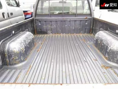 Nissan DATSUN PICKUP