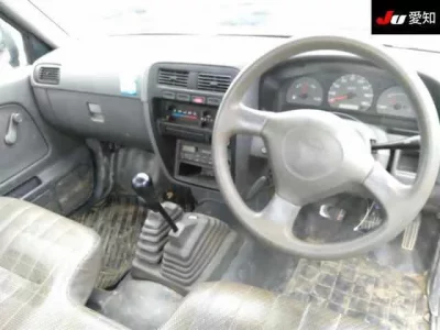 Nissan DATSUN PICKUP