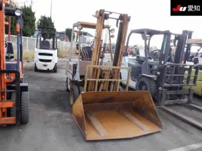 KOMATSU FORKLIFT