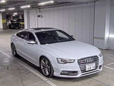Audi S5