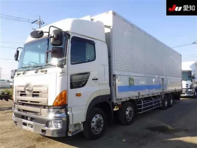 Hino TRUCK