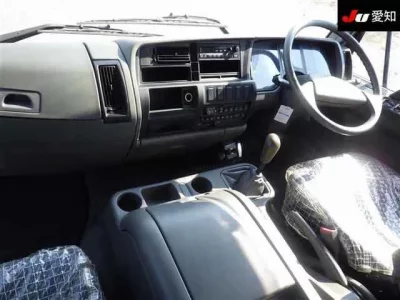 Mitsubishi FUSO FIGHTER