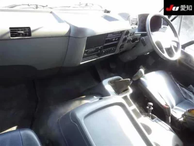 Mitsubishi FUSO FIGHTER