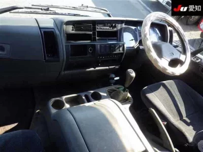 Mitsubishi FUSO FIGHTER