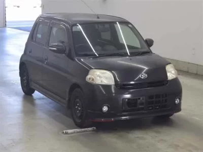 Daihatsu Esse