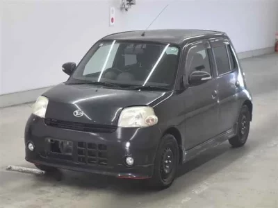 Daihatsu Esse