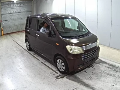Daihatsu TANTO EXE