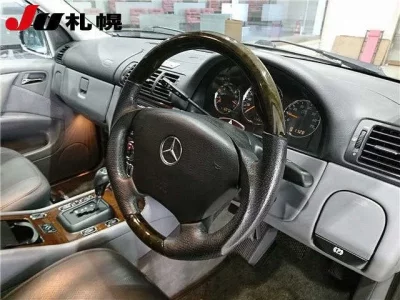 Mercedes-Benz ML CLASS