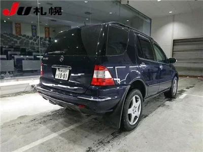 Mercedes-Benz ML CLASS