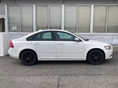 Volvo S40