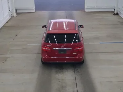 Mercedes-Benz B CLASS