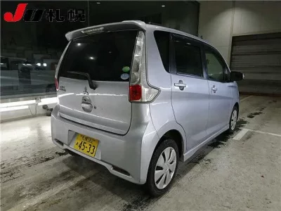 Mitsubishi EK CUSTOM