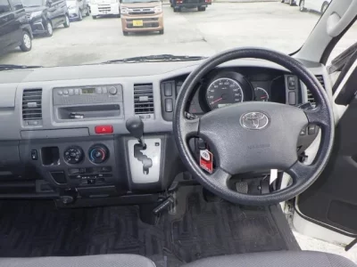 Toyota REGIUS ACE VAN