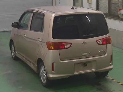 Daihatsu MAX