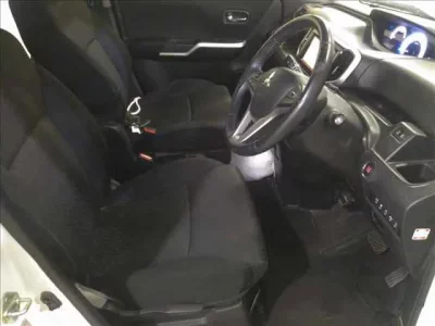 Mitsubishi DELICA D2