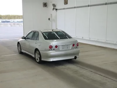 Toyota ALTEZZA