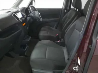 Mitsubishi DELICA D2