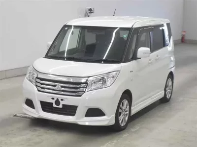 Mitsubishi DELICA D2