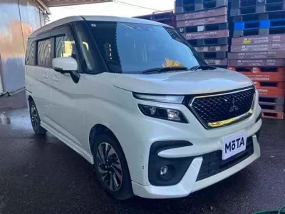 Mitsubishi DELICA D2