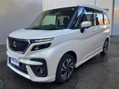 Mitsubishi DELICA D2