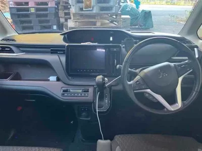 Mitsubishi DELICA D2