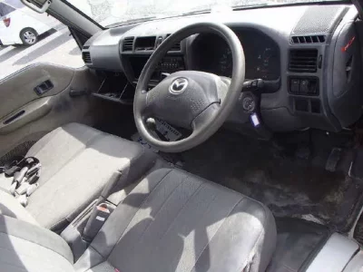 Mazda BONGO BRAWNY VAN