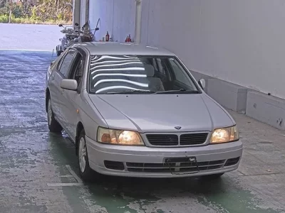 Nissan BLUEBIRD