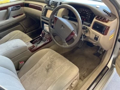 Toyota CROWN ESTATE