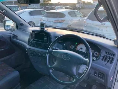 Daihatsu DELTA WAGON