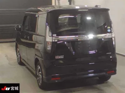 Mitsubishi DELICA D2