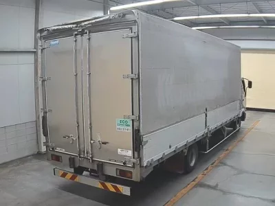 Mitsubishi FUSO FIGHTER