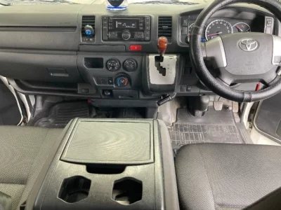 Toyota REGIUS ACE VAN