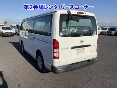 Toyota REGIUS ACE VAN