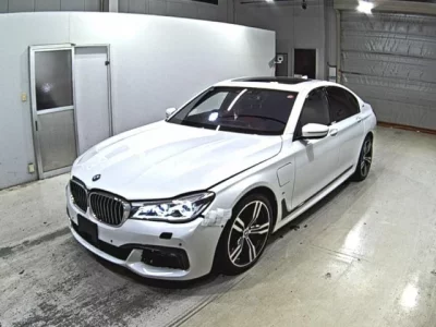 BMW 7-Series