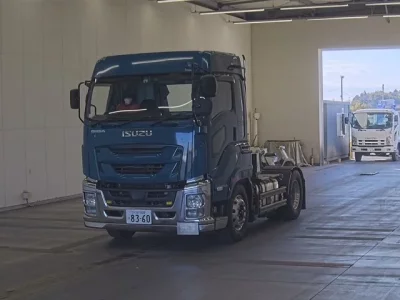 Isuzu GIGA