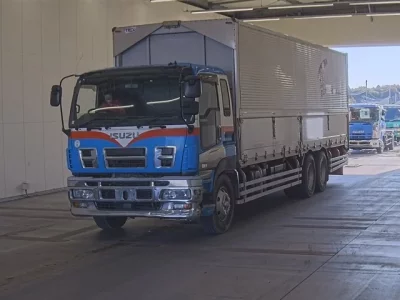 Isuzu GIGA