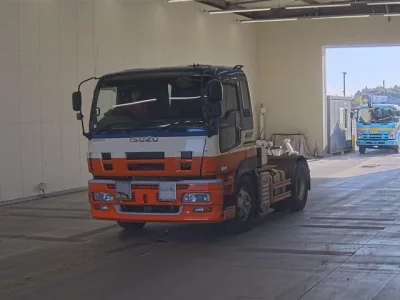 Isuzu GIGA