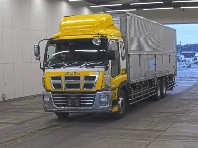 Isuzu GIGA