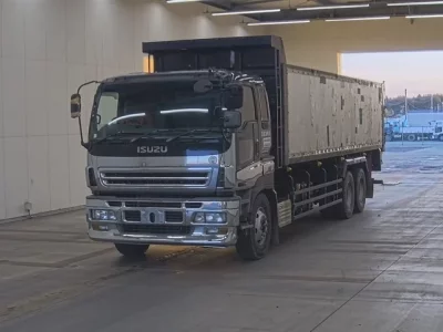 Isuzu GIGA
