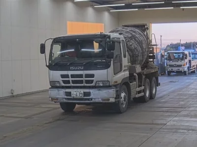 Isuzu GIGA