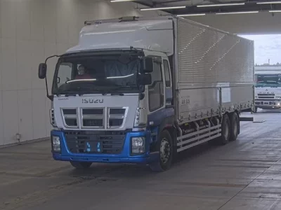 Isuzu GIGA