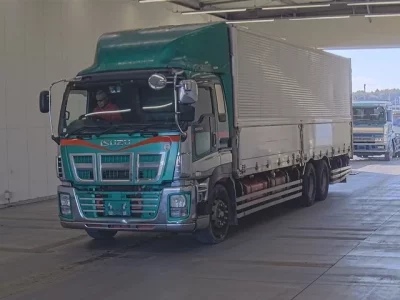 Isuzu GIGA