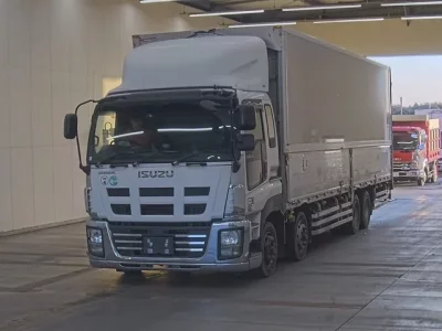 Isuzu GIGA