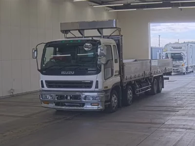 Isuzu GIGA