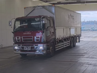 Isuzu GIGA
