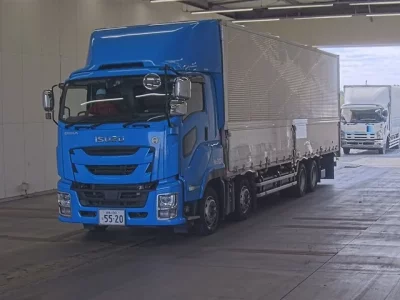 Isuzu GIGA