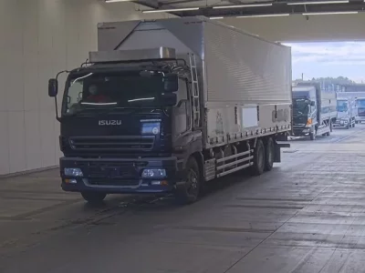 Isuzu GIGA